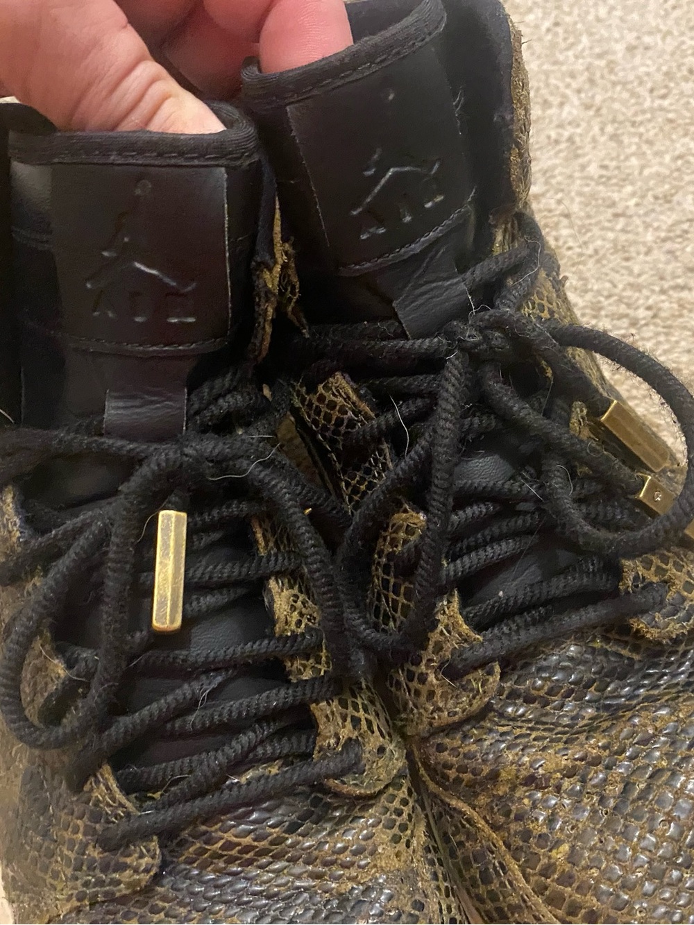 Jordan 1’s Black Snake-Texture High-Top Sneakers - Picture 6 of 9
